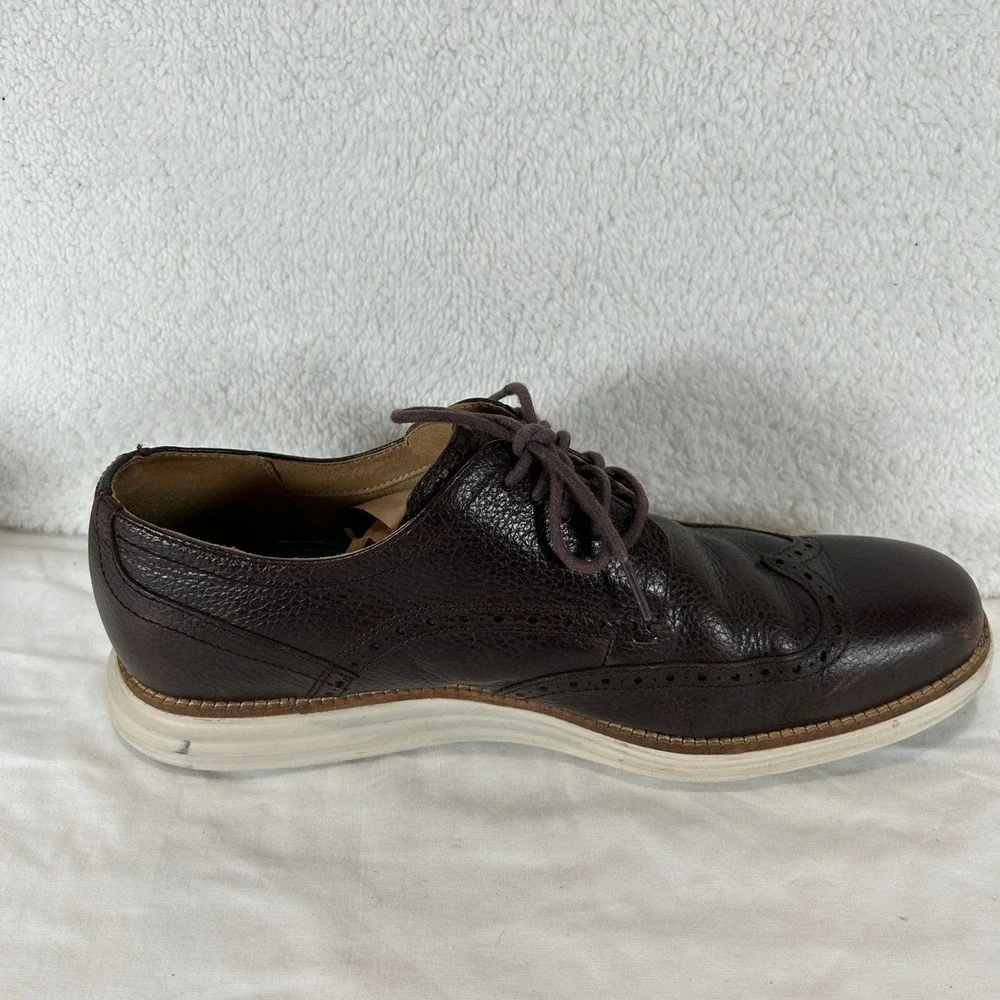 Cole Haan Grand Series Mens 10.5 M Brown Leather Wingtip Oxford Shoes C26475